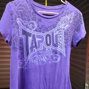 Women's large Tapout Tshirt